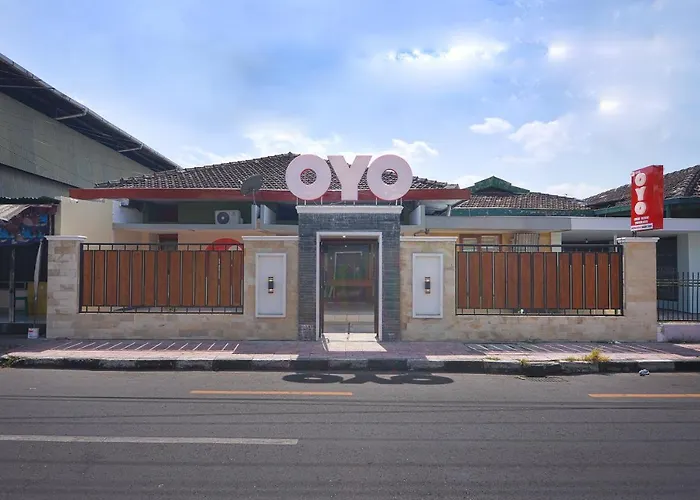 Super Oyo 1046 Omah Pathok
