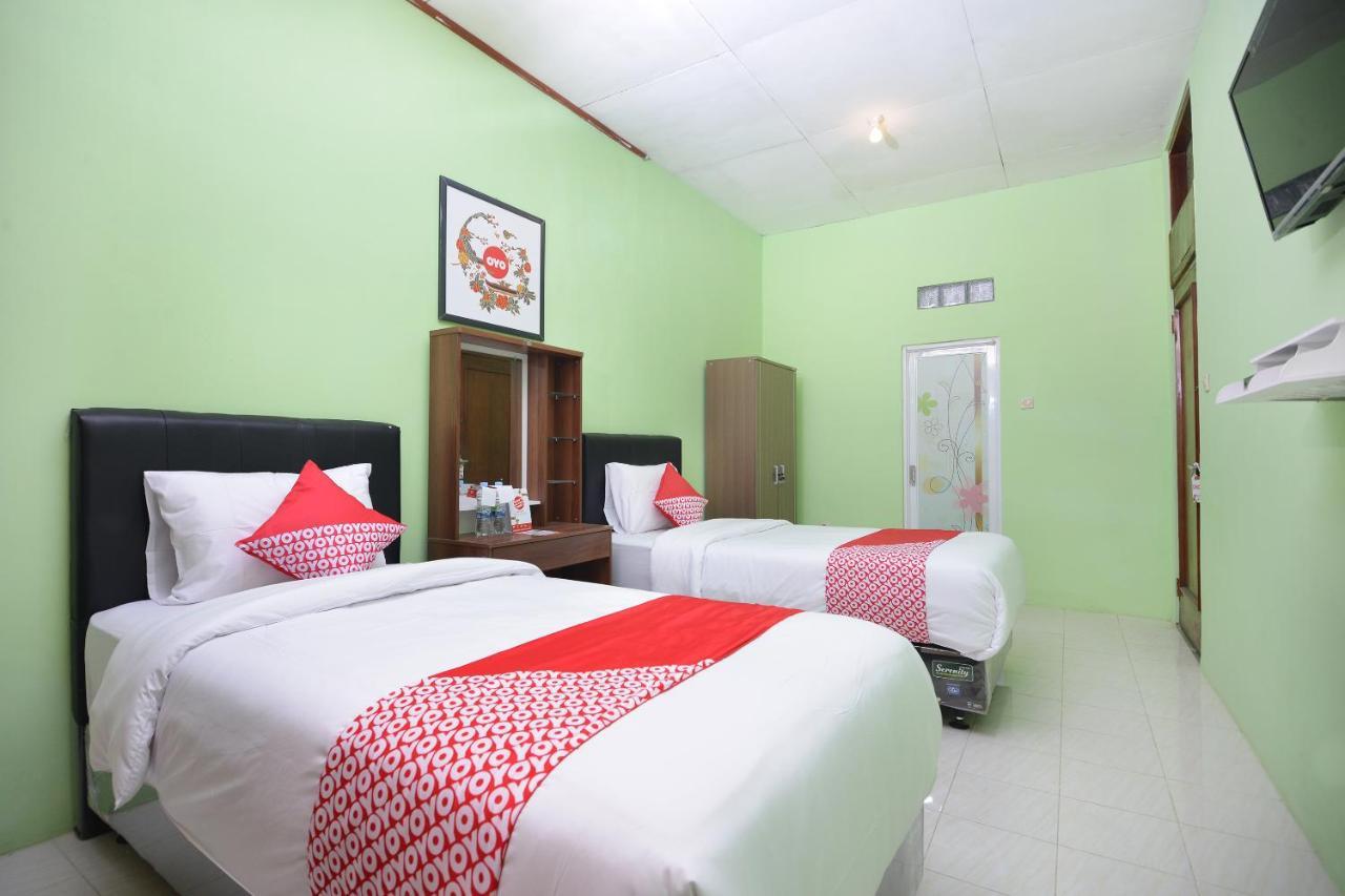 Super Oyo 1046 Omah Pathok Hotel